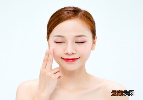 春季皮肤干燥起皮怎么办 春季皮肤干燥起皮如何护肤