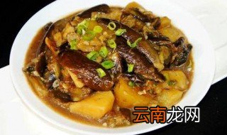 炖茄子土豆的家常做法 炖茄子土豆的好吃做法