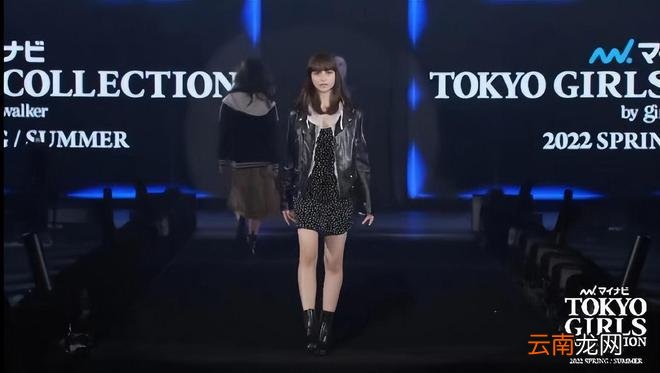 日本秀场的服装好普通 但都挺实用的