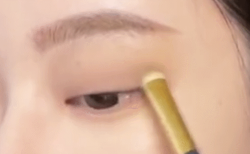 全都在夸她,究竟是因为……
