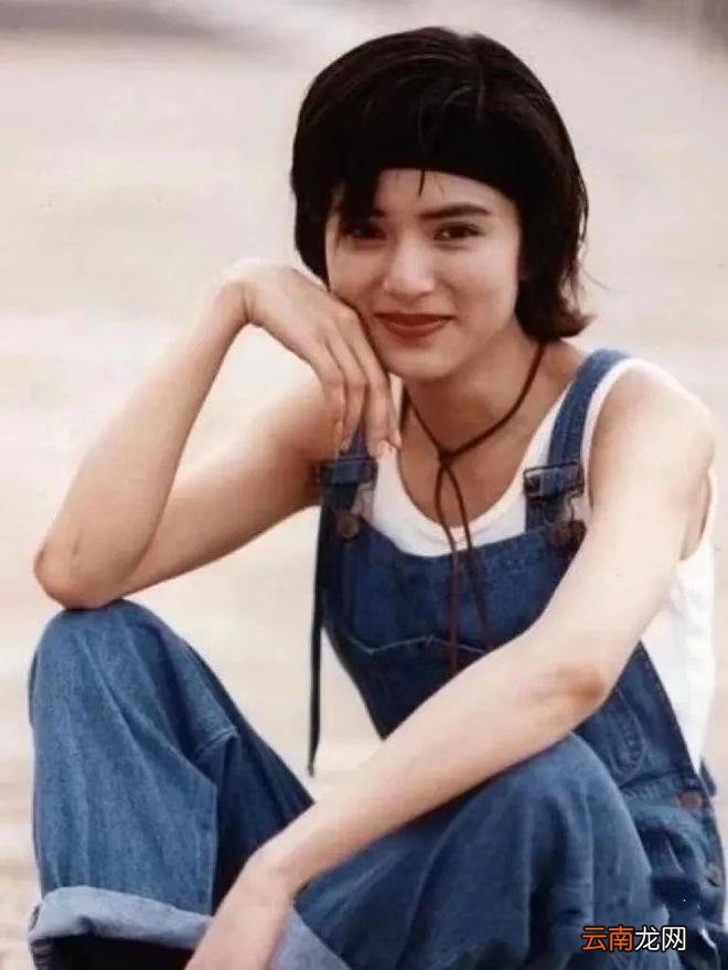 25年前的这条裤子 今年又火了
