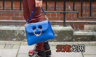 PU皮的包包染色了怎么洗掉，皮革包包染色了怎么清洗