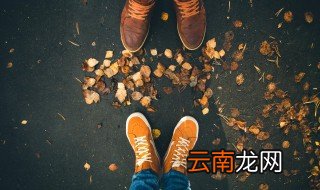 夏天雨季穿什么鞋 夏天下雨天穿什么鞋