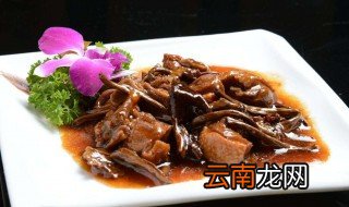 鸭肉配什么菜好 鸭肉配什么菜好吃呢
