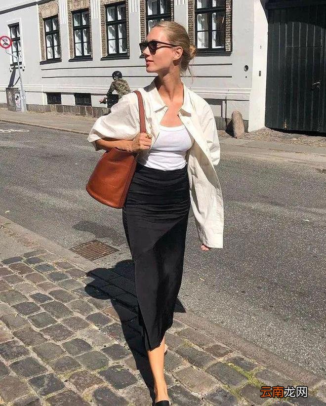 今年夏日新流行：“老头背心”