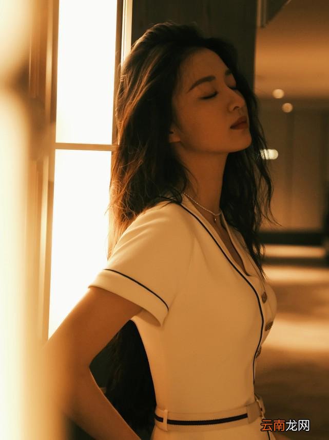 王楚然的清冷长相太美了 像从小说走出来的