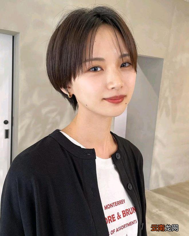 百变发型14款，好看又时尚，适合不同年龄段的女士