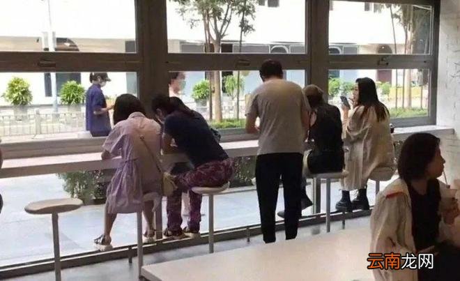 杨幂这套绝技谁看了不腿软？又媚又会撩！