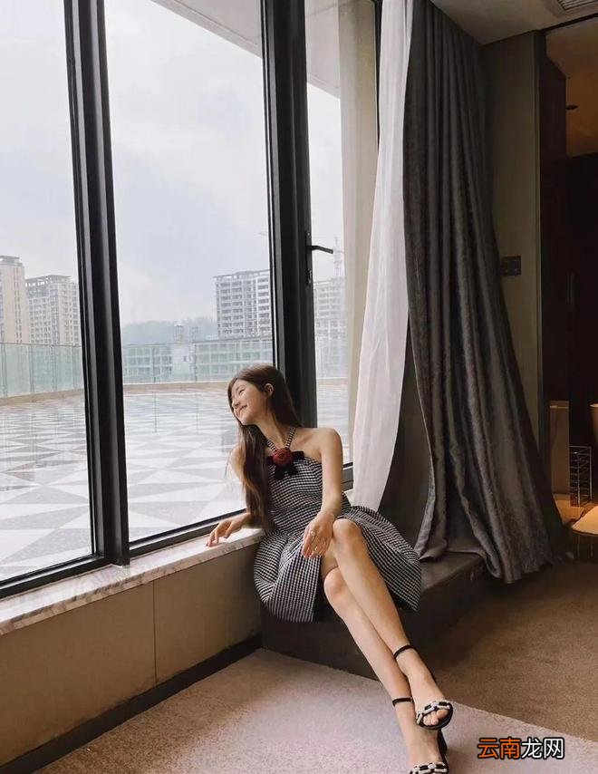 伊周星潮流｜夏天到，女明星小裙子鉴赏来啦～
