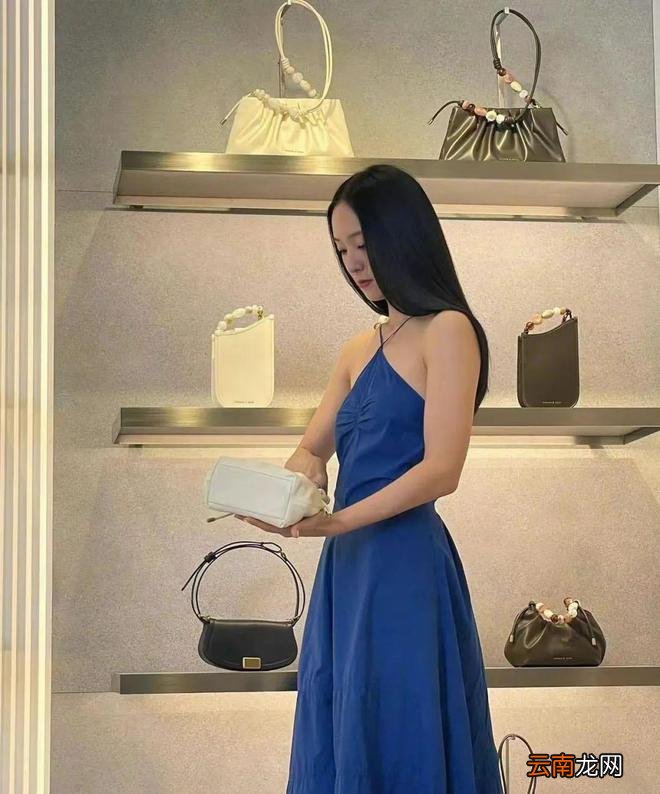 伊周星潮流｜夏天到，女明星小裙子鉴赏来啦～