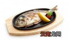 煮鱼多久能煮熟 煮鱼一般滚几分钟能熟
