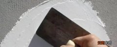 腻子粉是什么材料做成的