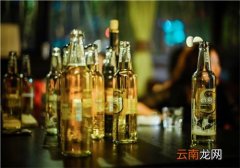 中暑了可以喝啤酒吗,中暑可以喝蜂蜜水吗