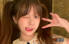 女生跟你打闹肢体接触是喜欢吗-愿意和你有肢体接触的女生是怎么想的