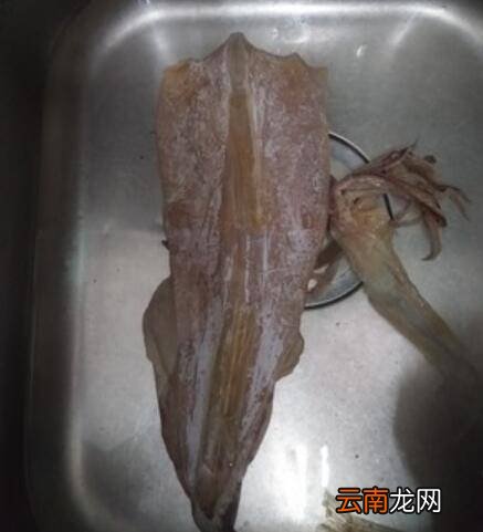 烤鱿鱼干的做法