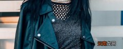 清洗皮革表面的方法