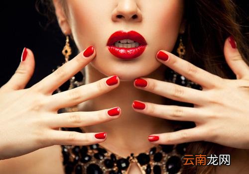刚生完孩子可以化妆吗 生完小孩可以化妆吗