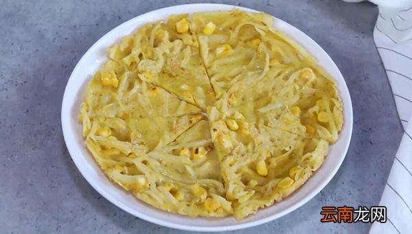 香煎玉米土豆饼做法 香煎玉米土豆饼的家常做法