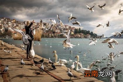 工作中和领导发生冲突怎么办 和领导发生冲突事后会计较吗