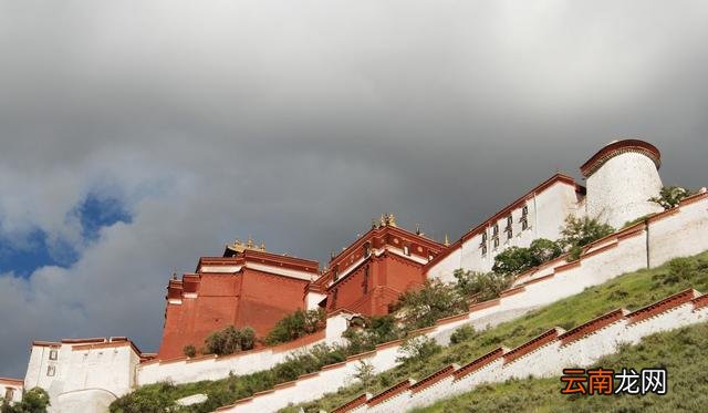 为什么布达拉宫遍地避孕套