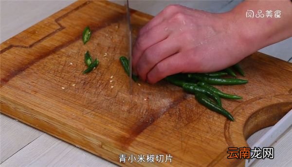 辣椒五花肉做法步骤 辣椒五花肉怎么做