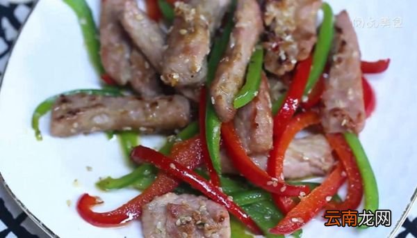 芝香甜椒煎肉条的做法 芝香甜椒煎肉条怎么做