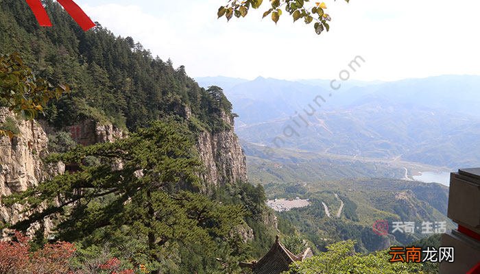 衡山在哪里属于哪个省 衡山在哪个省