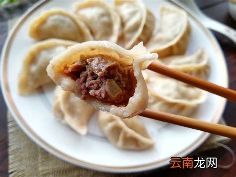 荤香肉饺子如何拌馅