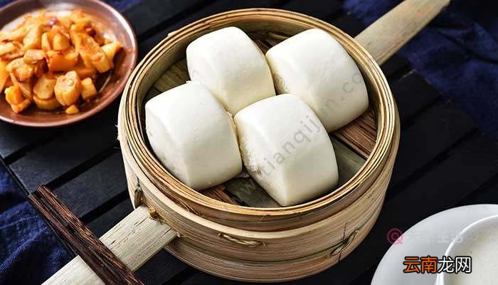 怎么看馒头蒸没蒸熟 判断馒头生熟的方法