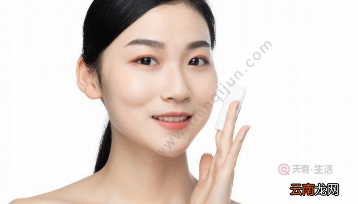 线雕以后脸干怎么补水线雕后脸干的补水方法