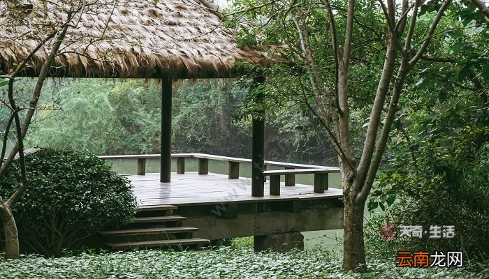 村行王禹偁颔联运用哪些写景手法 村行王禹偁颔联的写景手法