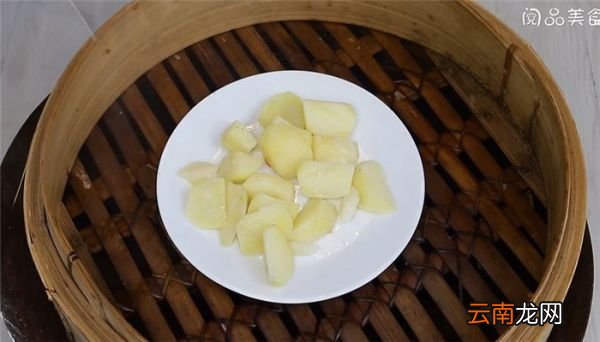 鸡蛋蔬菜虾饼怎么做 鸡蛋蔬菜虾饼的做法